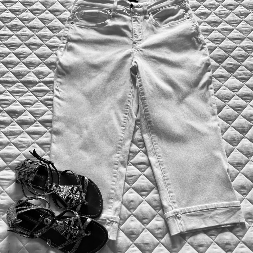 NYDJ White "Marilyn Straight" Cuffed Capris - Picture 3 of 6